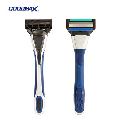 Kovinska britvica s trojnim rezilom